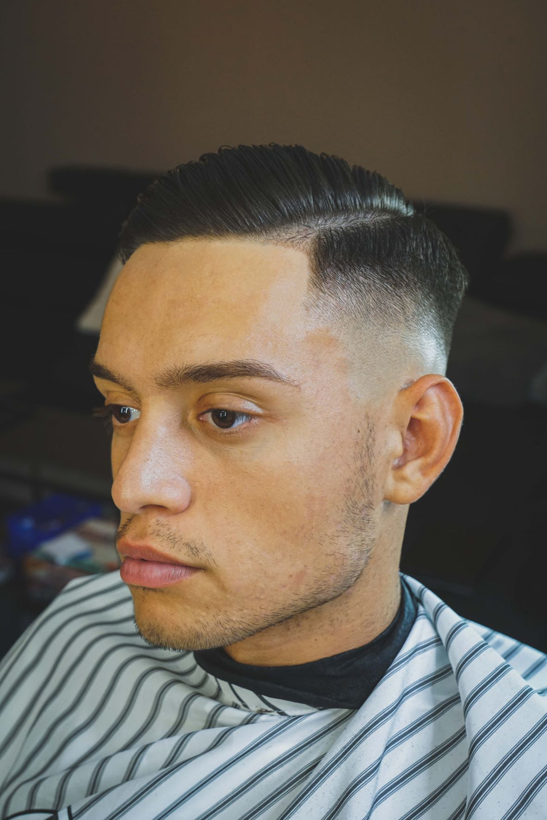 Phullcutz: Mid Fade mit Scheitel Banner
