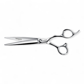 Phullcutz e-kwip+ Ninjato 70 Haarschere mit poliertem Edelstahlblatt und asymmetrischen Fingerringen für präzise Haarschnitte