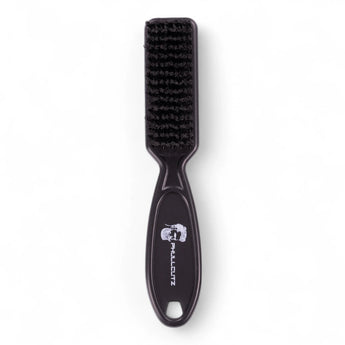 Phullcutz Fade Brush mit schwarzen synthetischen Borsten und ergonomischem Griff für präzise Barber-Übergänge