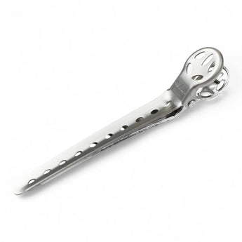 Phullcutz Y.S. Park Clips L aus silbernem Aluminium, 95 mm lang, gebogene Form für präzises Abteilen im Friseursalon.